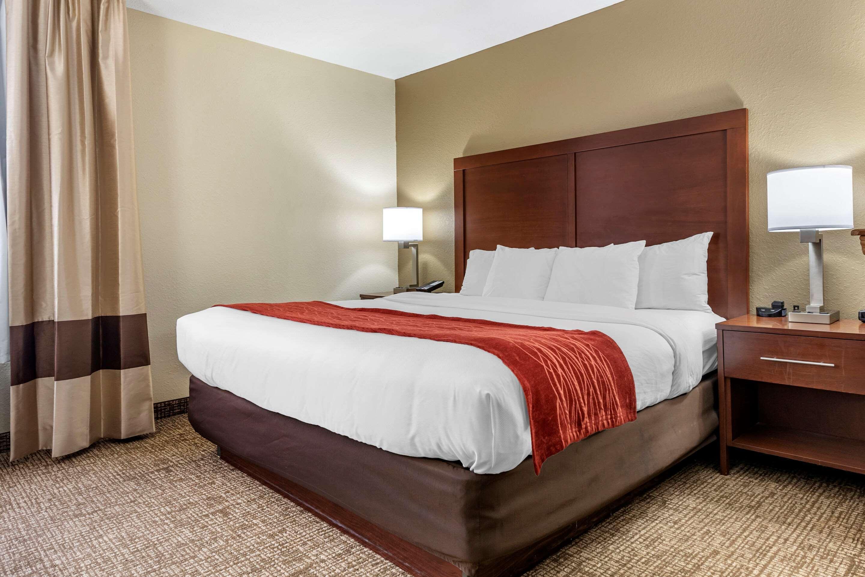 Comfort Inn & Suites Cincinnati Eastgate Zewnętrze zdjęcie