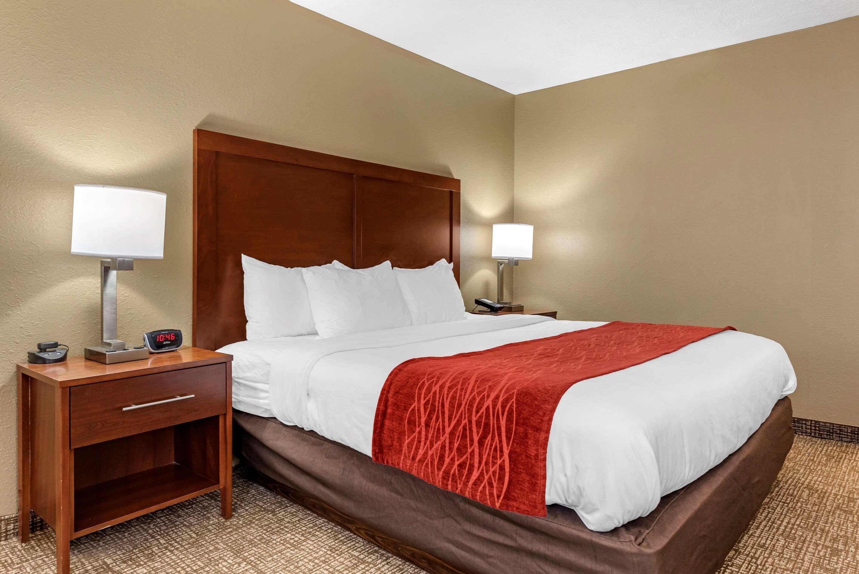 Comfort Inn & Suites Cincinnati Eastgate Zewnętrze zdjęcie