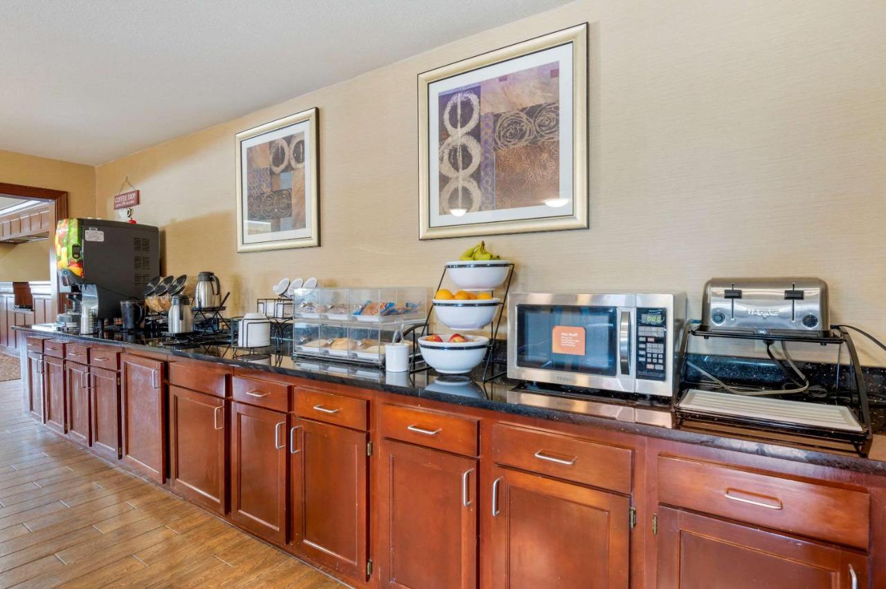 Comfort Inn & Suites Cincinnati Eastgate Zewnętrze zdjęcie